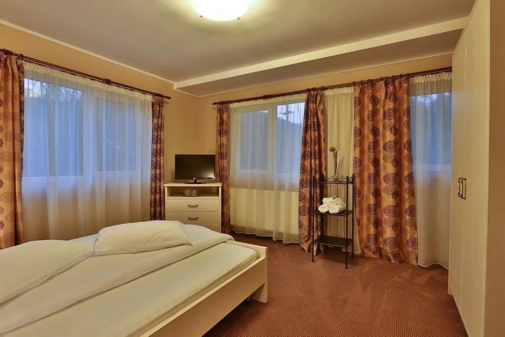 Măneciu Pensiunea La Padure Cheia, Prahova酒店 外观 照片